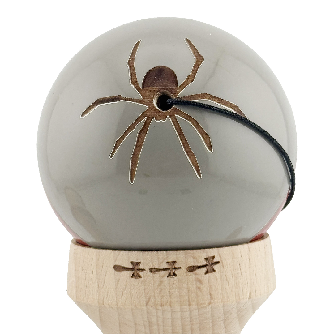 Kendama X Silken Originala, Model V3 Ice Gri, Profesionala, Cupe Mari King Size, Super Sticky, Gaura in Baza, Rulment, Ata 55cm