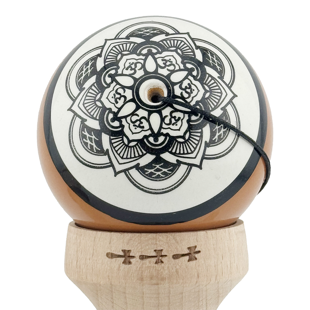 Kendama X Zen Originala, Model V3 Maro, Profesionala, Cupe Mari King Size, Super Sticky, Gaura in Baza, Rulment, Ata 55cm