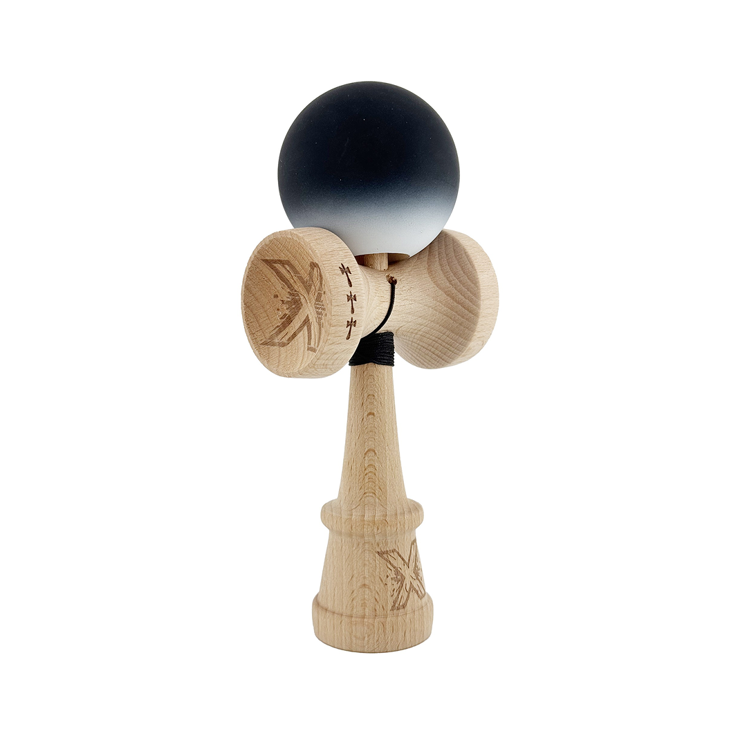 Kendama X Originala, Model V3 Negru / Alb in Degrade, Profesionala, Cupe Mari King Size, Rubber Grip, Gaura in Baza, Rulment, Ata 55cm