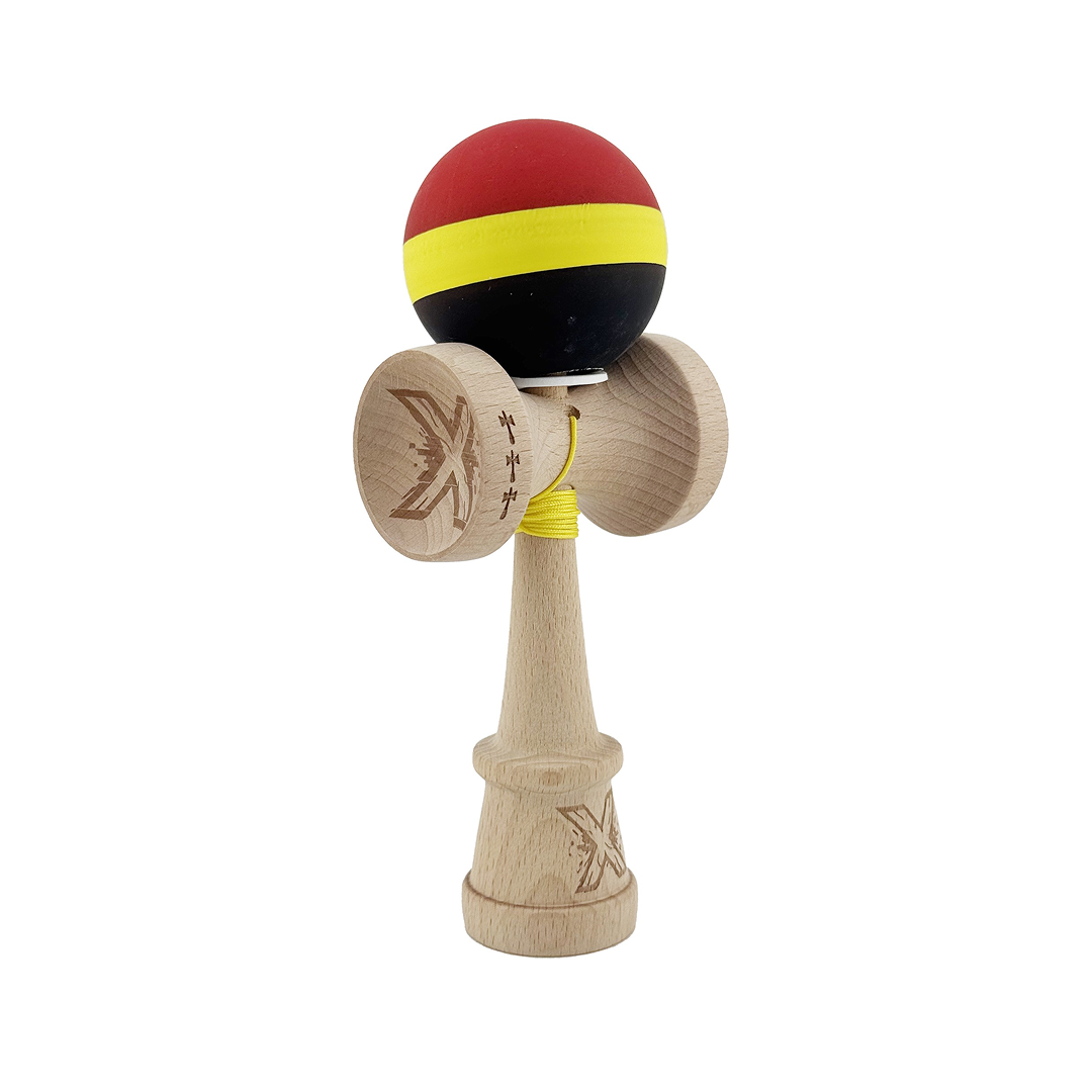 Kendama X Originala, Model V3 Rosu / Galben / Negru, Profesionala, Cupe Mari King Size, Rubber Grip, Gaura in Baza, Rulment, Ata 55cm