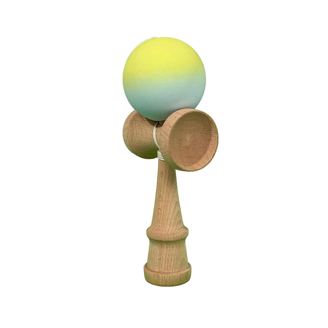 Kendama X Originala Berbis – Jucarie Interactiva din Lemn, 18 cm, Joc de Indemanare pentru Copii si Adulti, Model Galben-Verde Deschis in Degrade