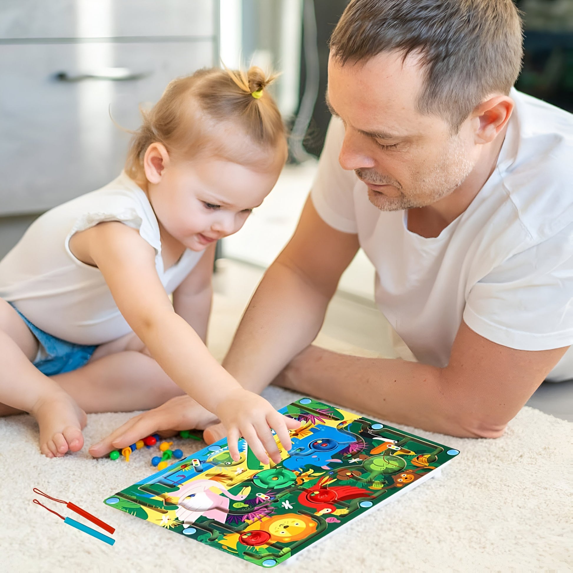 Joc Montessori de Sortare Culori, Berbis, Creion Magnetic, Tip Labirint Ilustrat, din Lemn, Model Animale Salbatice, 39x29x1.5 cm