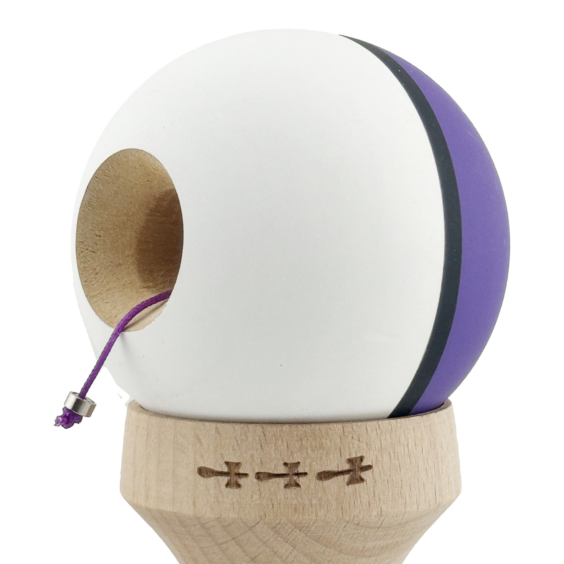Kendama X Originala, Model V3 Mov / Negru / Alb, Profesionala, Cupe Mari King Size, Rubber Grip, Gaura in Baza, Rulment, Ata 62cm