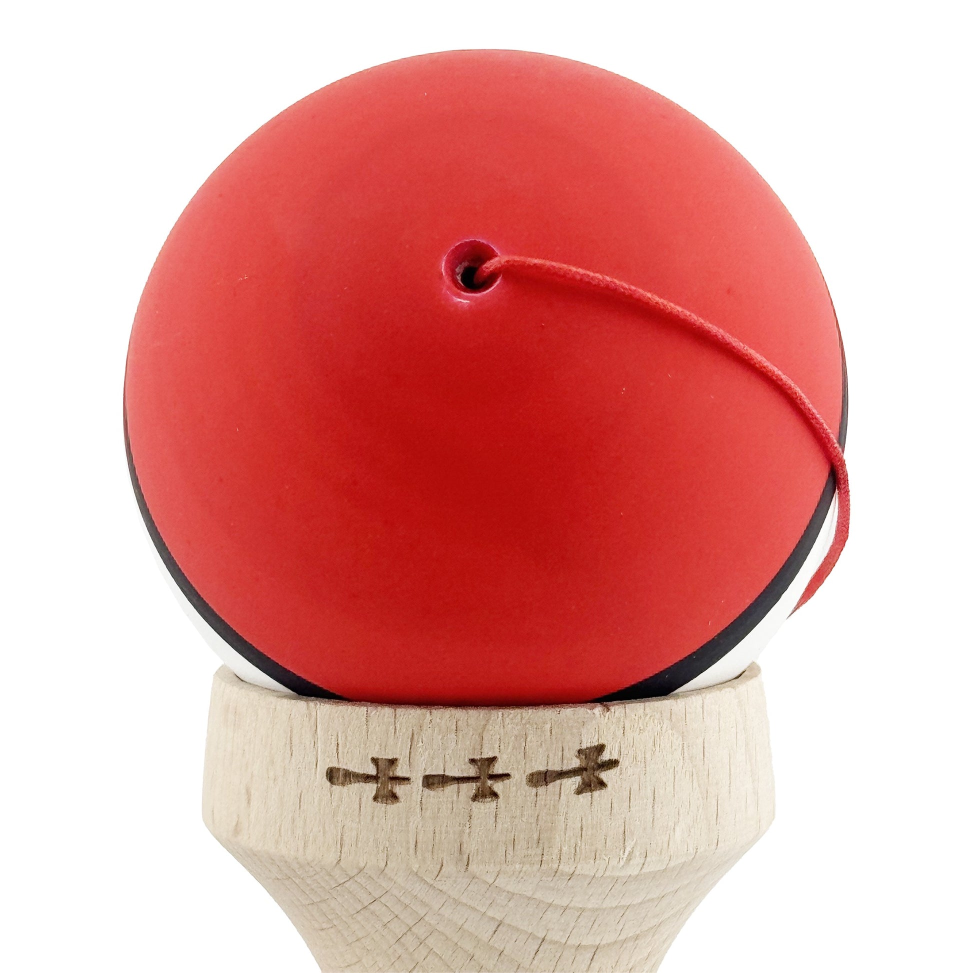 Kendama X Originala, Model V3 Rosu / Negru / Alb, Profesionala, Cupe Mari King Size, Rubber Grip, Gaura in Baza, Rulment, Ata 62cm