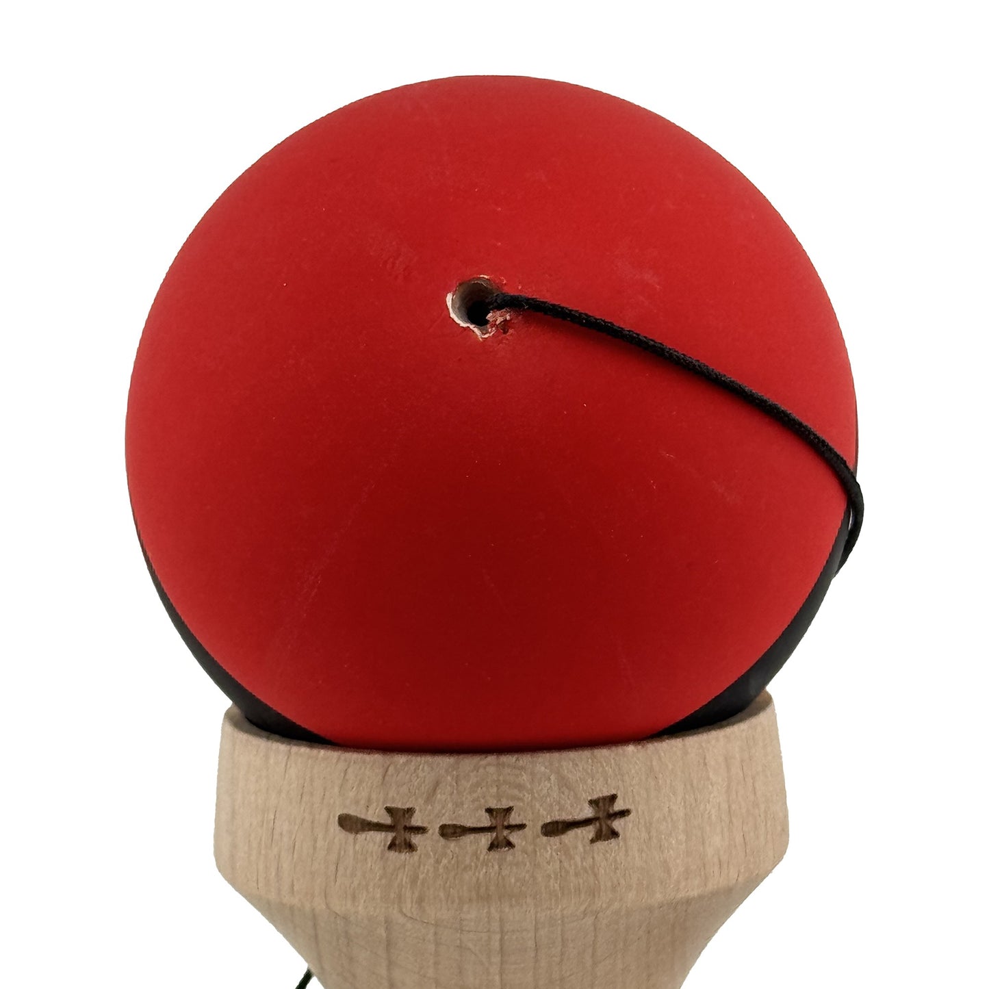 Kendama X Originala, Model V3 Rosu / Negru / Galben, Profesionala, Cupe Mari King Size, Rubber Grip, Gaura in Baza, Rulment, Ata 62cm