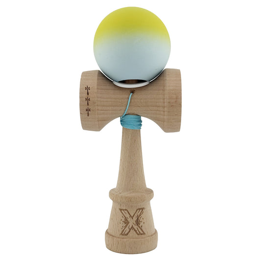 Kendama X Originala, Model V3 Galben / Verde Deschis in Degrade, Profesionala, Cupe Mari King Size, Rubber Grip, Gaura in Baza, Rulment, Ata 62cm