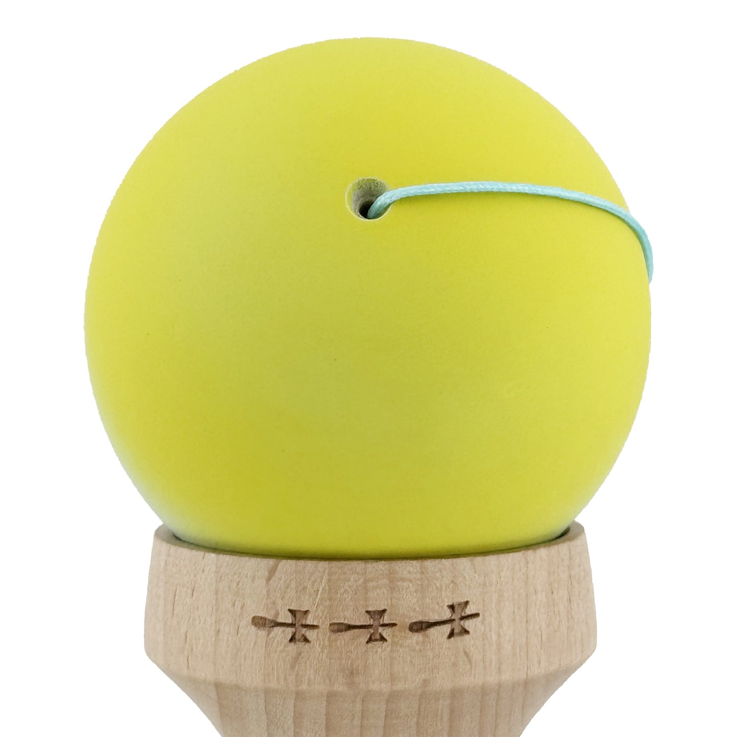Kendama X Originala, Model V3 Galben / Verde Deschis in Degrade, Profesionala, Cupe Mari King Size, Rubber Grip, Gaura in Baza, Rulment, Ata 62cm