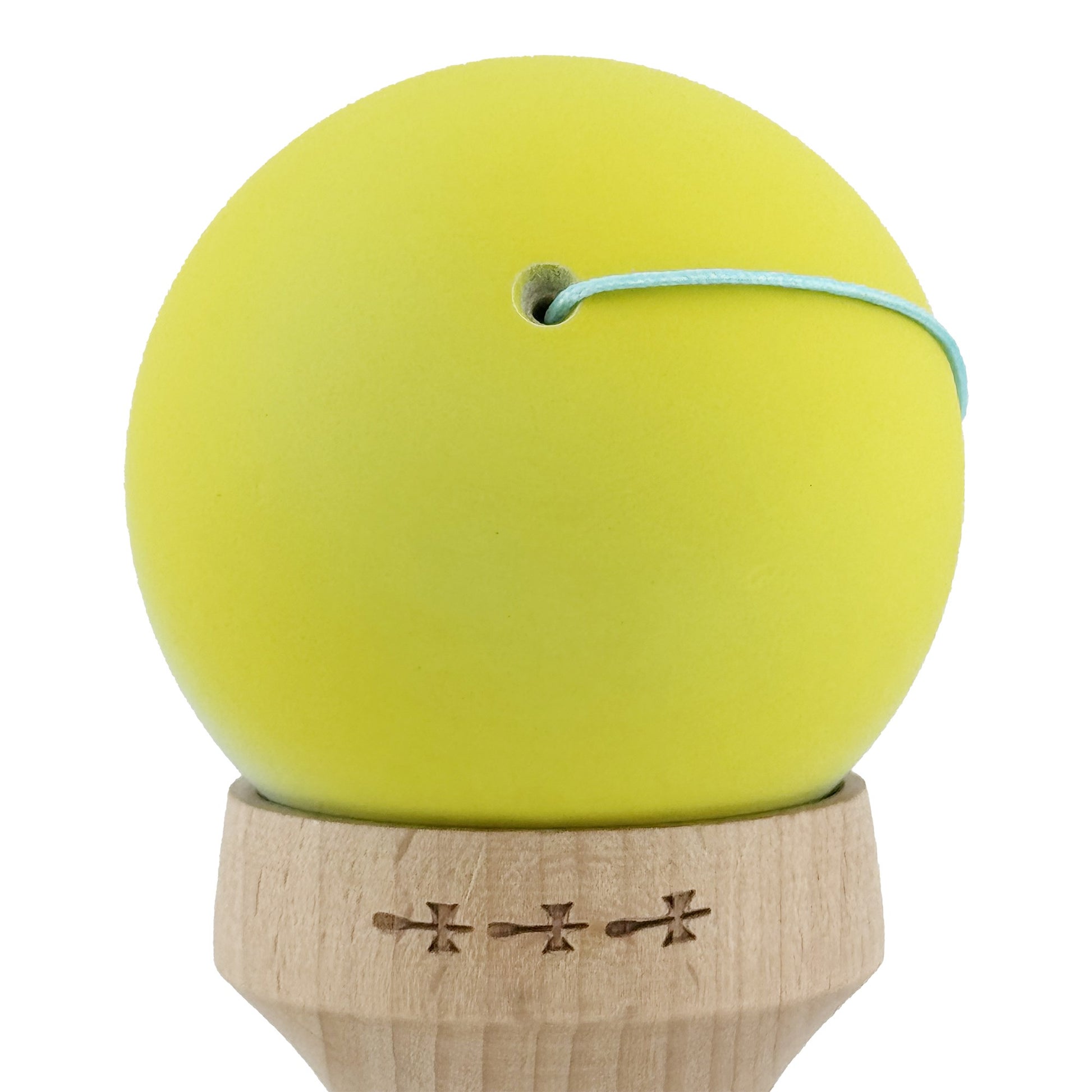 Kendama X Originala, Model V3 Galben / Verde Deschis in Degrade, Profesionala, Cupe Mari King Size, Rubber Grip, Gaura in Baza, Rulment, Ata 62cm