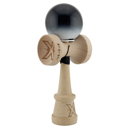 Kendama X Originala, Model V3 Negru / Alb in Degrade, Profesionala, Cupe Mari King Size, Super Sticky, Gaura in Baza, Rulment, Ata 62cm