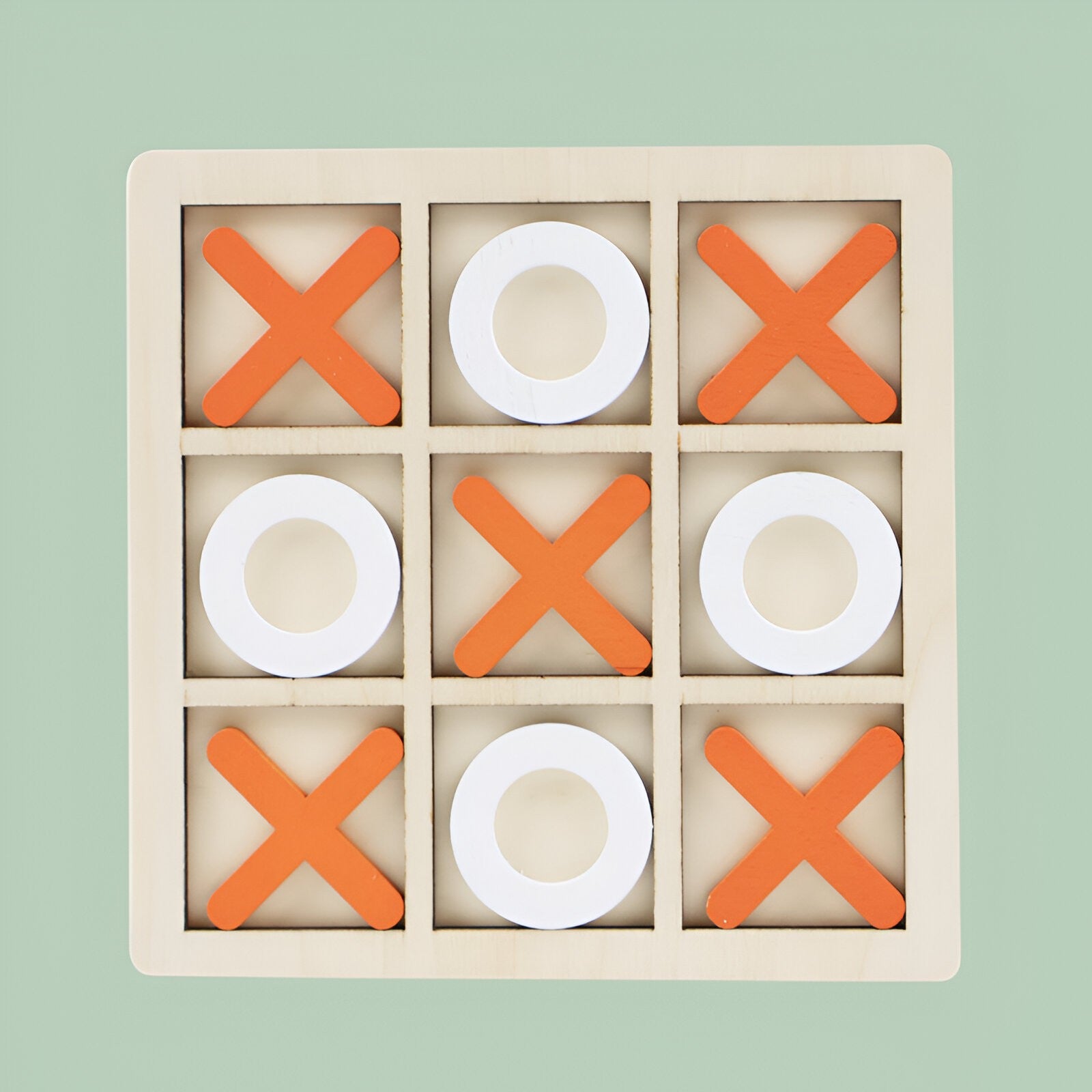 Jucarie din lemn Tic Tac Toe tip Montessori, Berbis, Educativa, Interactiva, X si O, 9 Piese, 14.3x14.3 cm, Portocaliu Alb