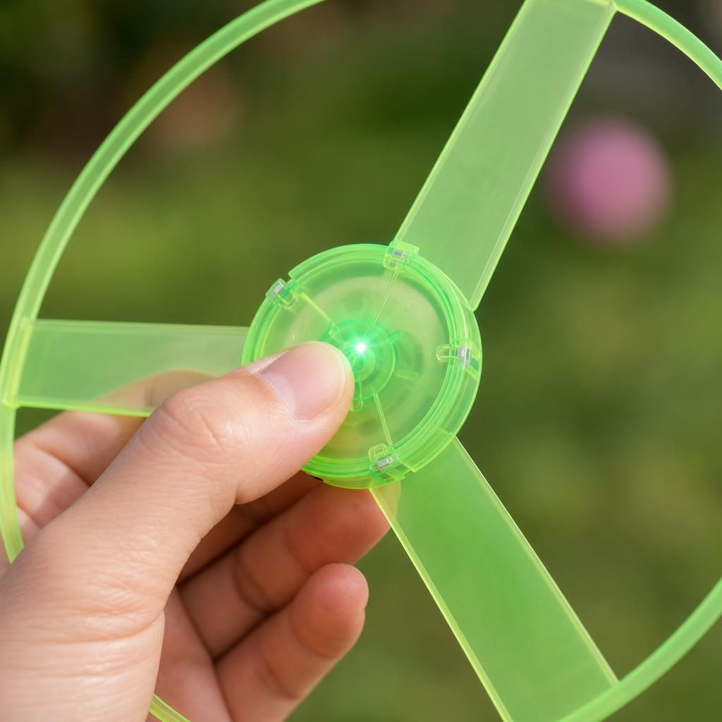 Disc Zburator cu Lumini LED, Aruncator Manual pentru Copii, Plastic Transparent, Verde, 24 cm