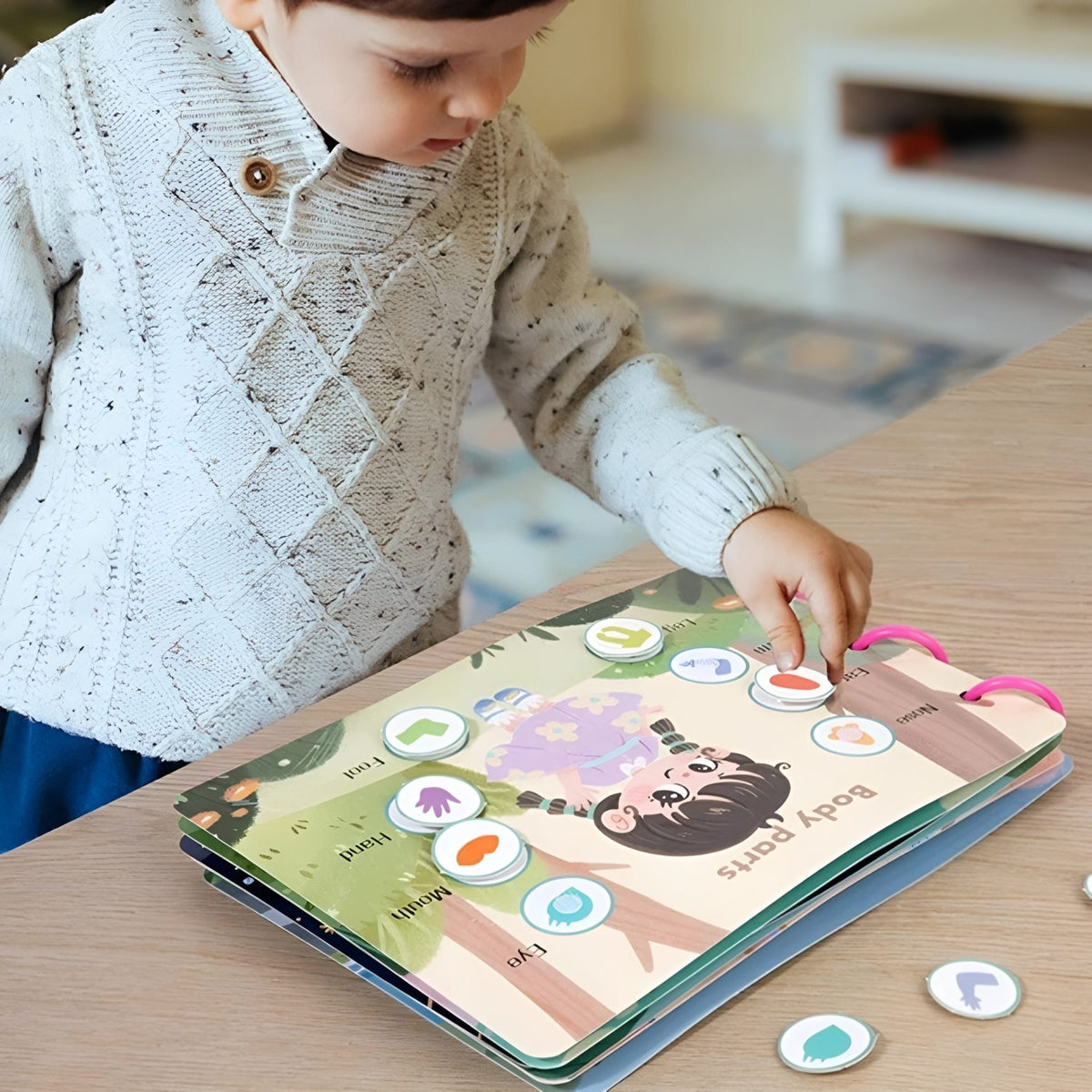 Carte Educationala Montessori Busy Book, Mapa Senzoriala pentru Motricitate Fina, Fetru, 12 Teme de Invatare, 3 Ani+, Multicolor