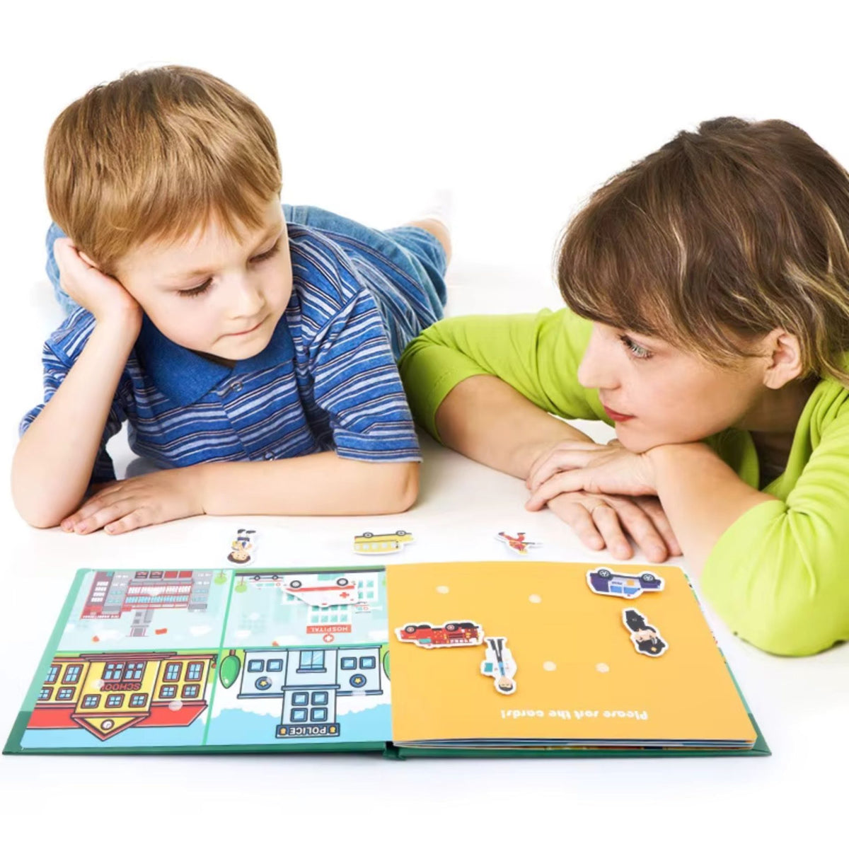 Carte Educativa Quiet Book, Joc Montessori cu Stickere Reutilizabile si Scai, Activitati Senzoriale pentru Dezvoltarea Motricitatii, Carton Plastifiat, 10 Pagini Interactive, 3 Ani+, Multicolor