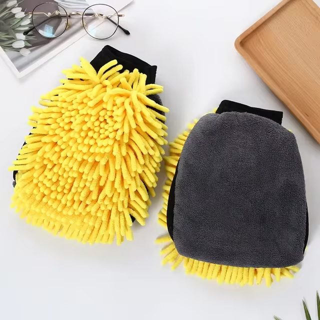 Manusa Spalat Auto 2 in 1 pentru Detailing, Fata Dubla cu Perie si Microfibra Velvet, Impermeabila, Interior si Exterior, Galben/Gri, 22 x 18 cm