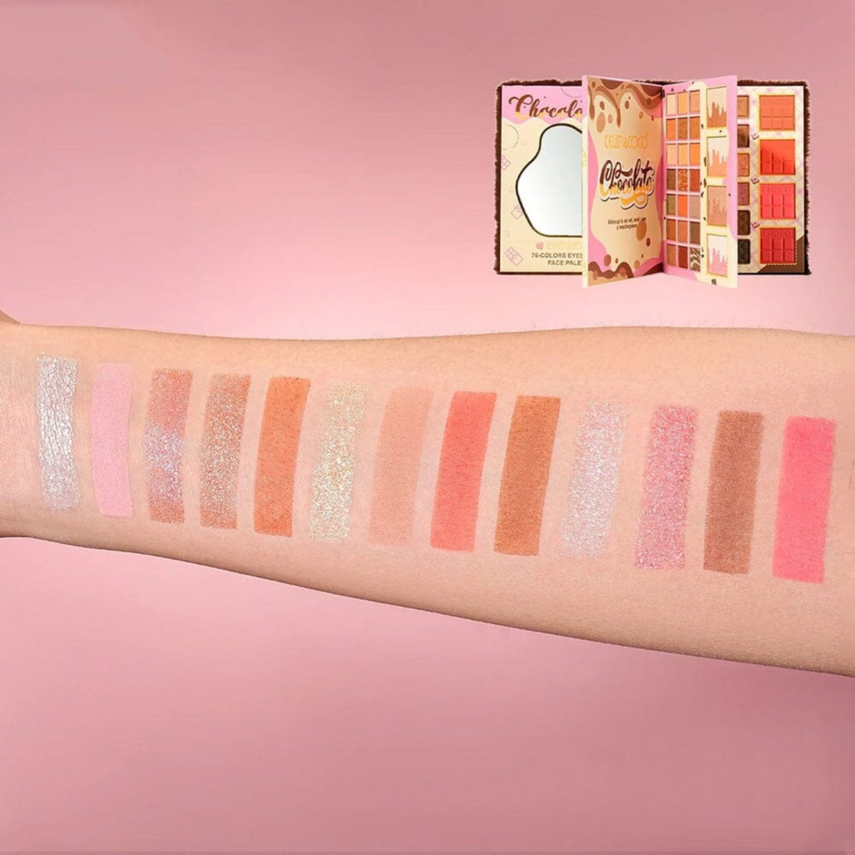 Paleta Machiaj Profesionala Kevin & Coco Chocolate Fuzzy, Trusa Completa 76 Culori Ochi si Fata, Design Blana Artificiala si Glitter Lichid, Multicolor, 500 g