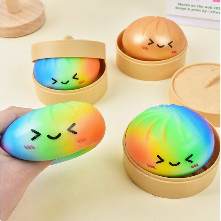 Flampy Jucarie Squishy Antistres, Model Dumpling Interactiv, Silicon Si Plastic, Multicolor Curcubeu, 8.5 cm
