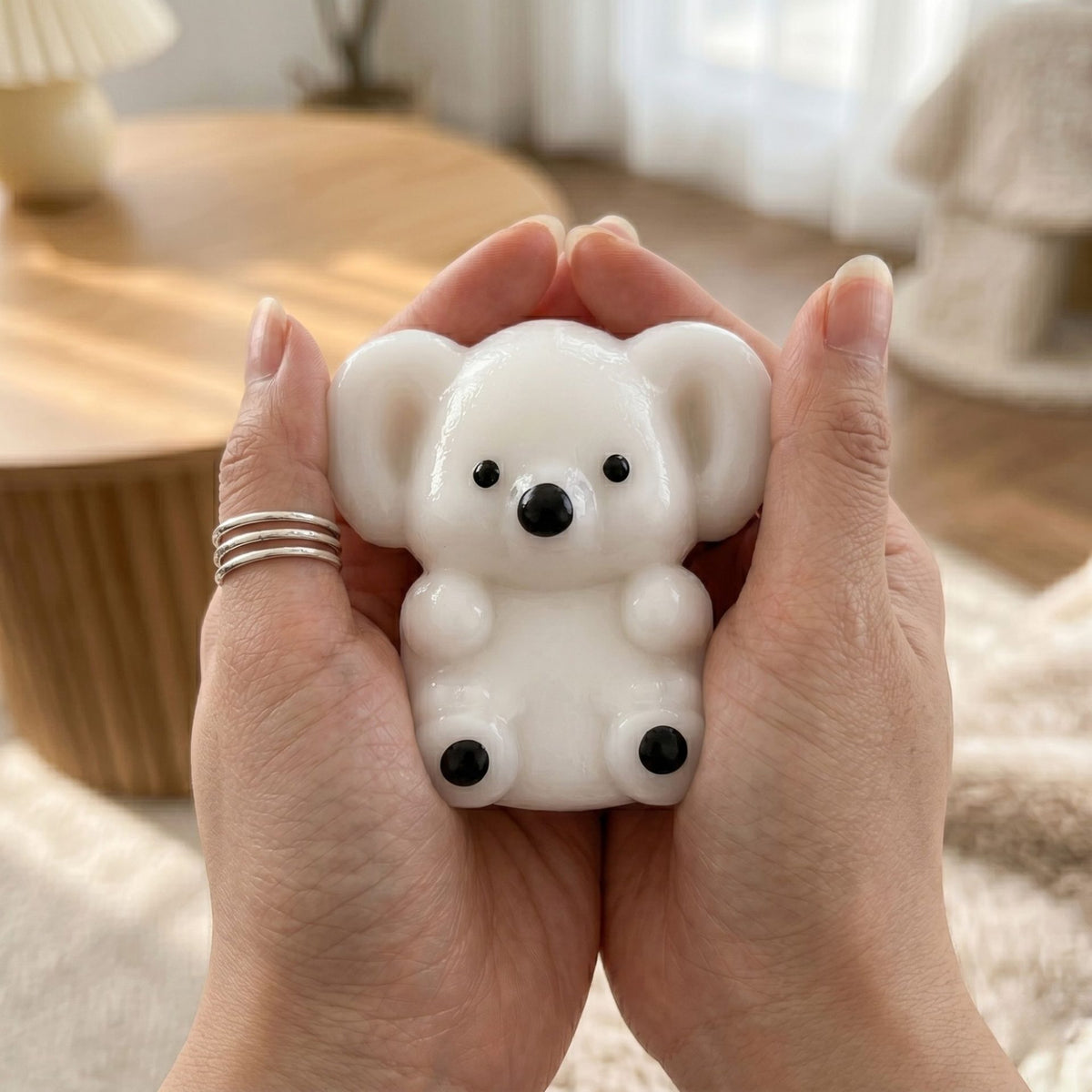 Jucarie Interactiva Antistres Squishy, Model Koala Kawaii, Textura Moale Slow Rebound, Material TPR Ecologic, 4.5 x 4.5 cm, Alb