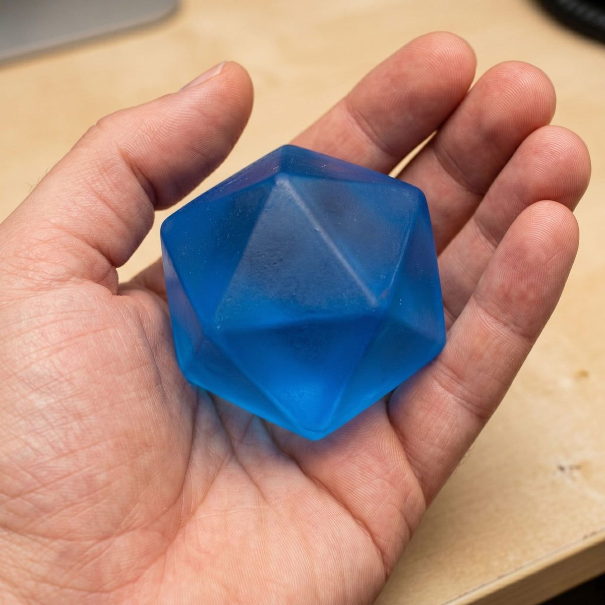Jucarie Squishy Cub 3D, Model Diamond Sculptat Antistres cu Revenire Lenta, Silicon Dens, 6x6 cm, Albastru