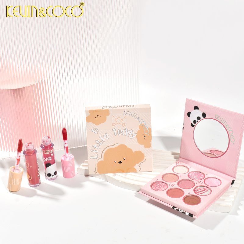 Kevin&Coco, Set Machiaj 2 in 1 cu Paleta 9 Farduri de Pleoape si Lipgloss, Textura Mat si Sidefat, Formula Hipoalergenica, Design Panda, Multicolor, 10.2x10.2x1.5 cm