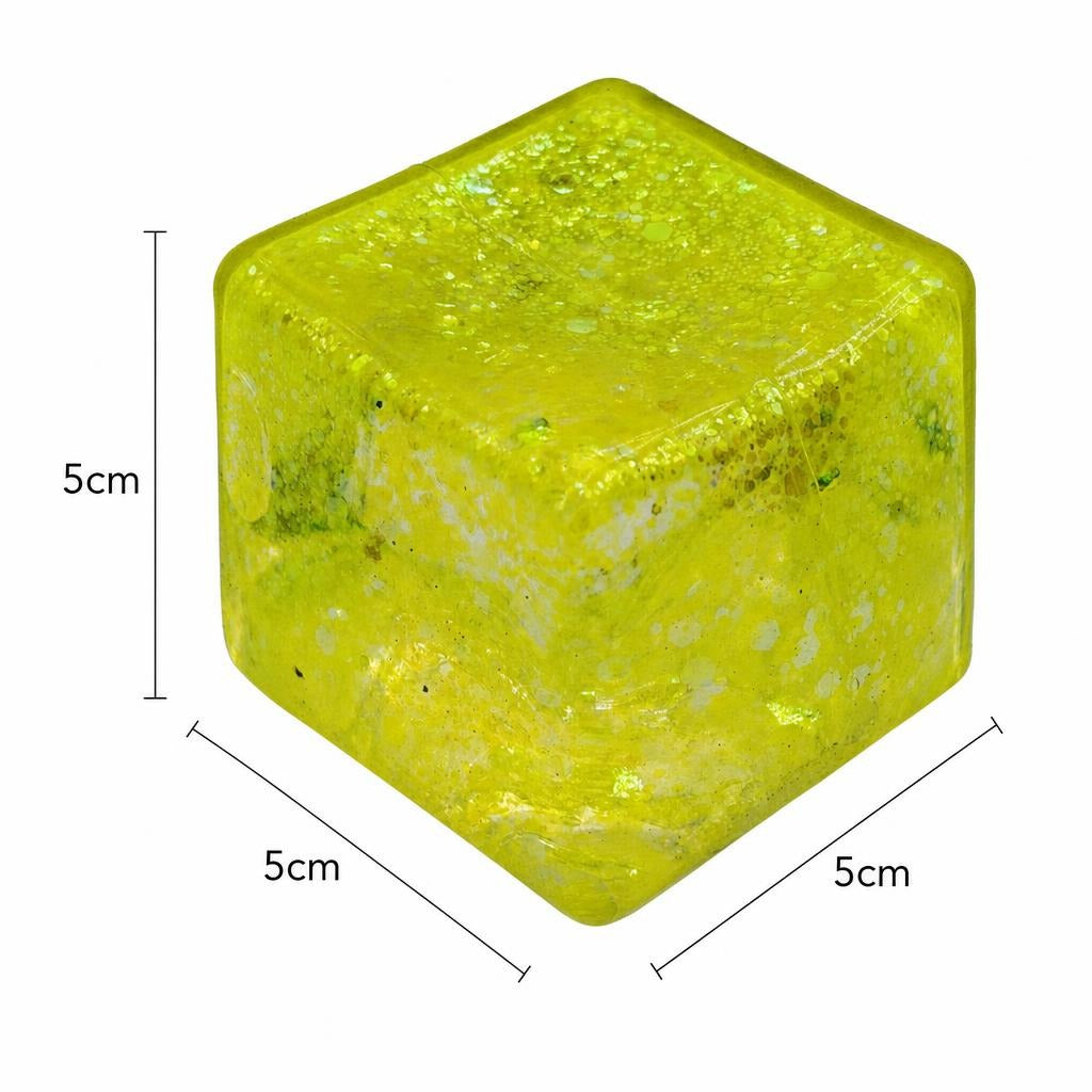 Jucarie Squishy Cub Magic, Antistres Senzorial cu Glitter, Termoplastic Transparent, 5x5x5 cm, Culoare Mix
