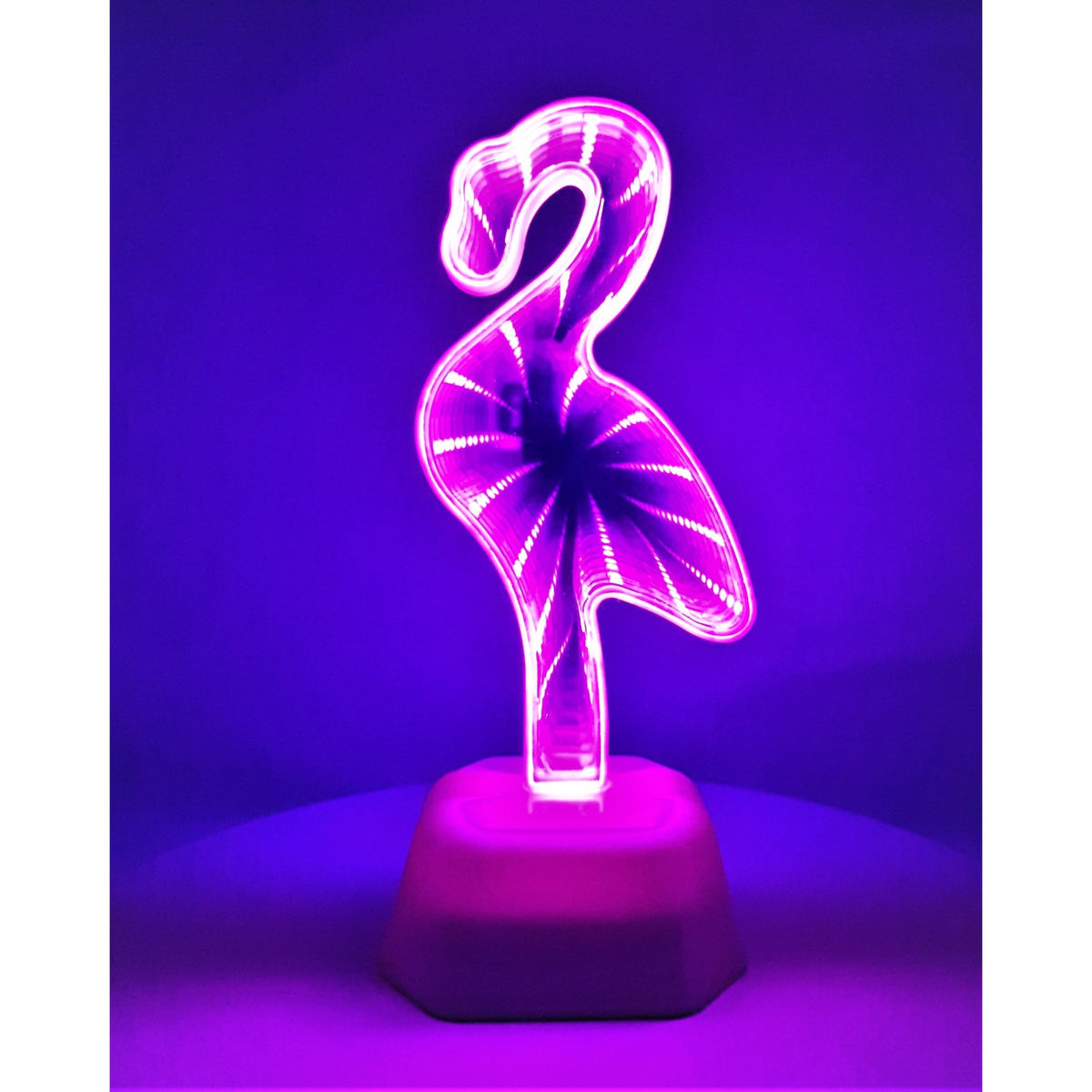 Decoratiune Luminoasa Neon Flamingo, Lampa Ambientala cu LED, Alimentare USB sau 3 Baterii AA, Material Plastic, Inaltime 20 cm, Culoare Mov