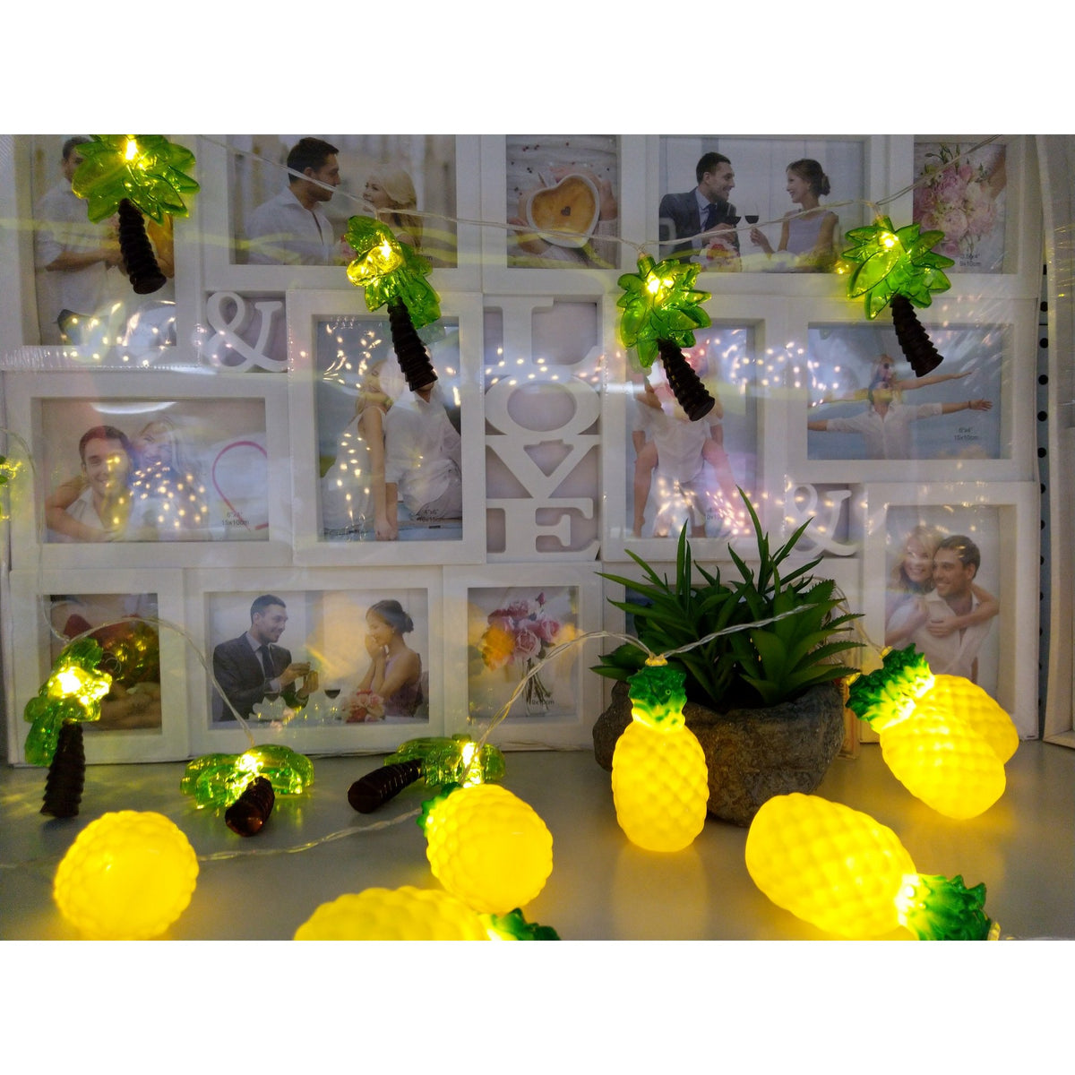 Instalatie de Craciun Tip Sir cu 10 LED-uri, Figurina Palmier, Alimentare cu Baterii, Interior si Exterior, 1.5 m, Alb Cald