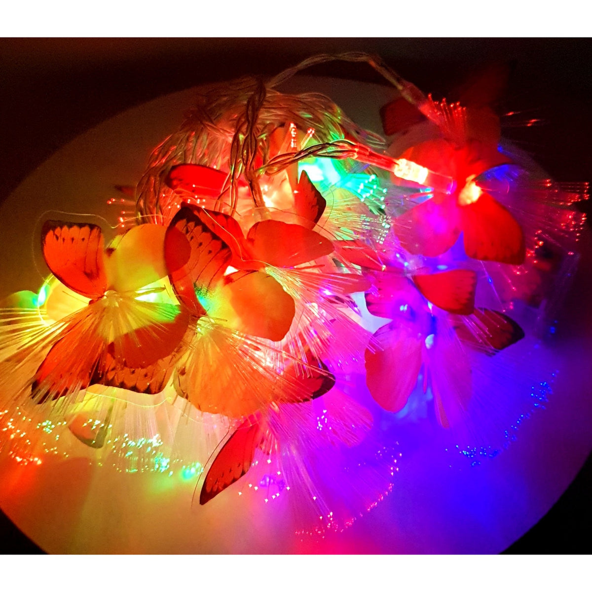 Instalatie de Craciun Tip Sir, 20 LED-uri cu Fibra Optica in Forma de Fluturi, Alimentare cu Baterii, Lungime 2.5 m, Multicolor