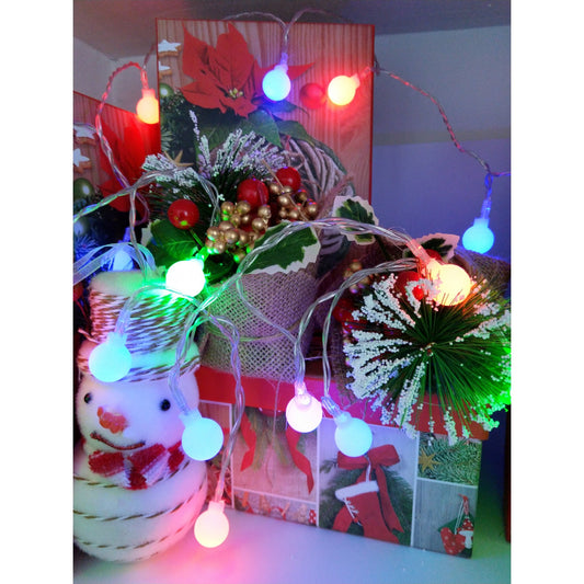 Instalatie de Craciun cu 20 LED-uri, Decoratiune Tip Globuri, Alimentare cu Baterii, Interior si Exterior, 2.5 m, Multicolor
