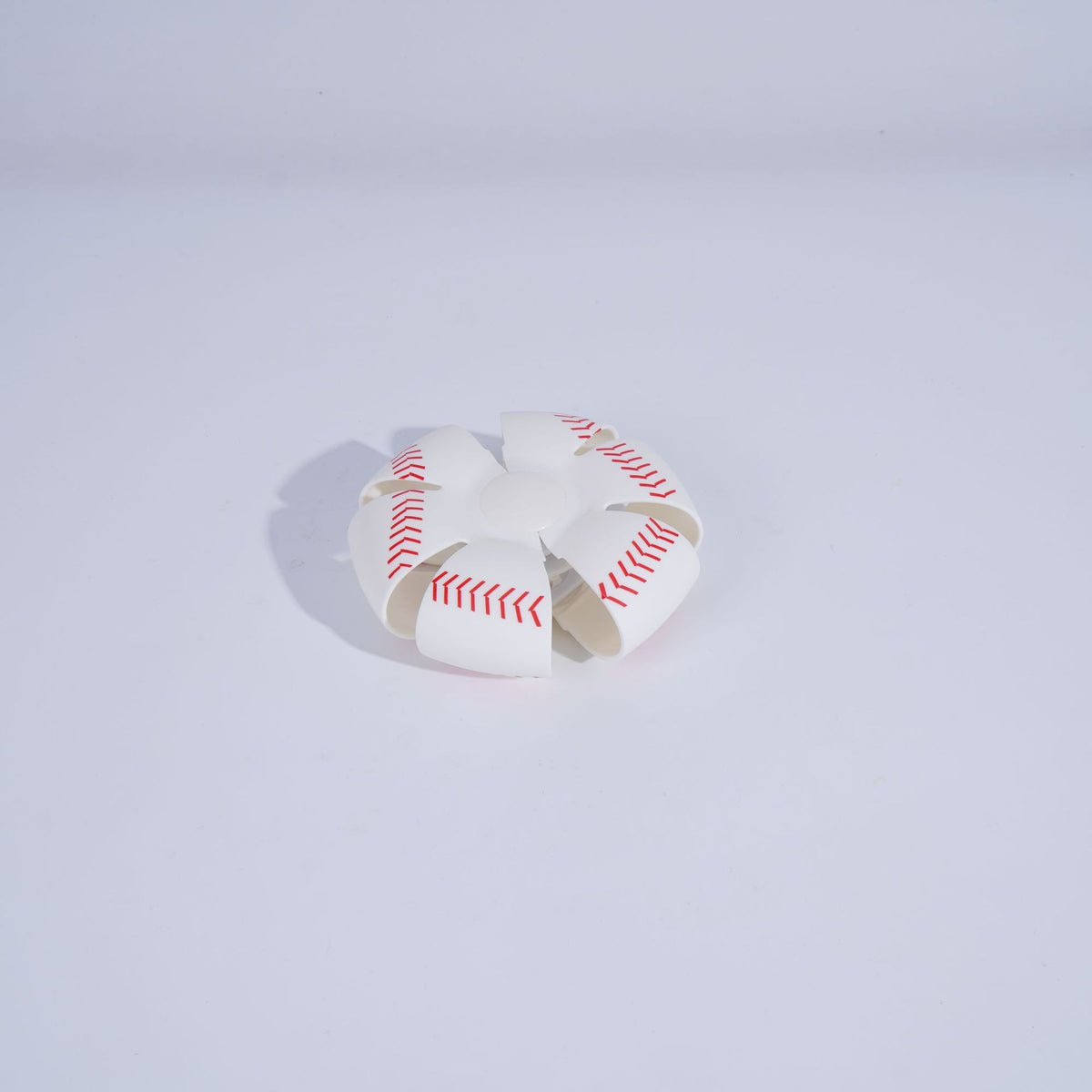 Minge UFO, Minge Magică OZN Zburătoare, Model Baseball, Cauciuc Moale, Diametru 8 cm, Alb