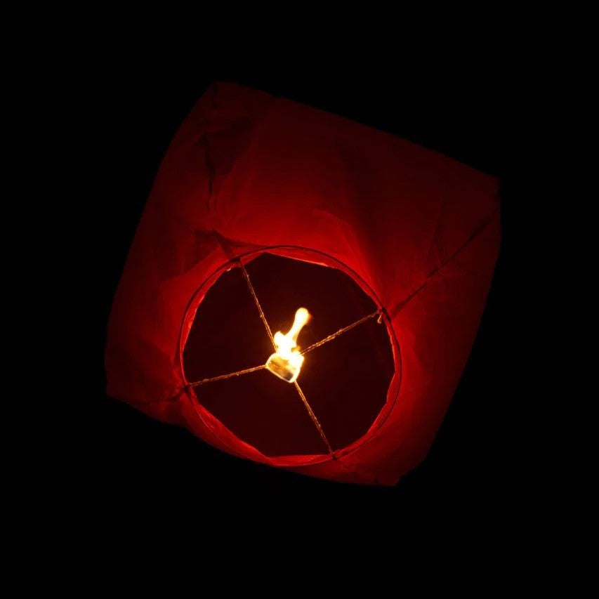 Lampion Zburator Biodegradabil, Hartie Ignifuga Fara Sarma, Forma Clasica, Ideal Nunti si Evenimente, Rosu