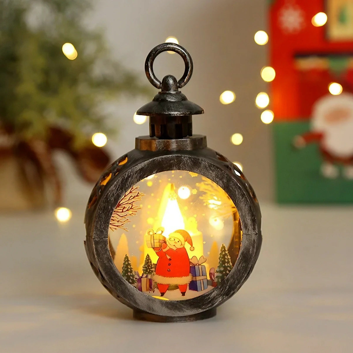 Felinar Decorativ de Craciun cu LED, Lumanare Interioara si Inscriptie Mos Craciun, Lumina Alb Cald, Plastic si Sticla, Baterii Incluse, 13.5 x 9 cm, Bronz Argintiu