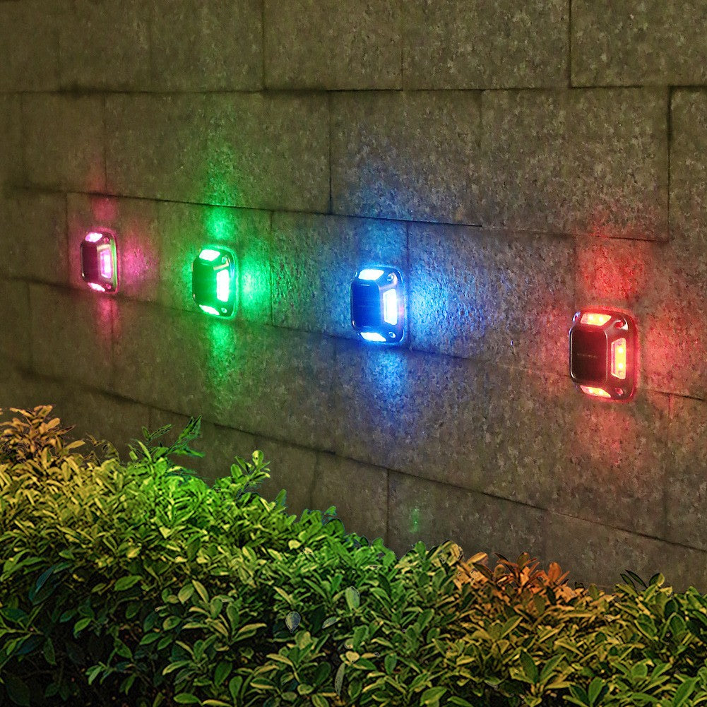 Lampa Solara LED pentru Gradina, 8 LED-uri cu Senzor de Lumina, Montare Perete sau Sol, Protectie IP65, Forma Patrata, Material ABS si Policarbonat, 9 x 9 cm, Acumulator 600 mAh, Lumina Multicolorasubmitted
