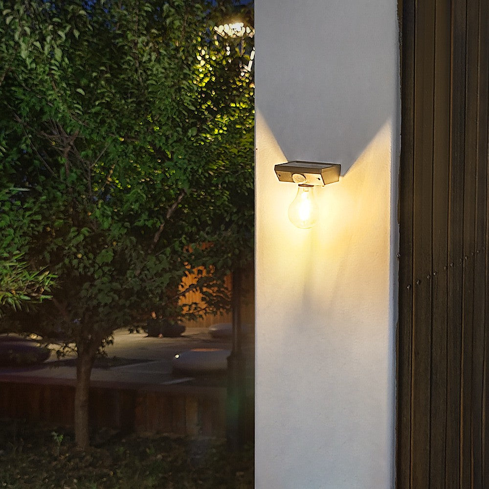 Lampa Solara de Gradina Tip Bec, Senzor de Miscare, Rezistenta la Apa IP65, Autonomie 8 Ore, Material ABS, Lumina Alba Calda, Baterie 1200 mAh, 9.5 x 11 cm