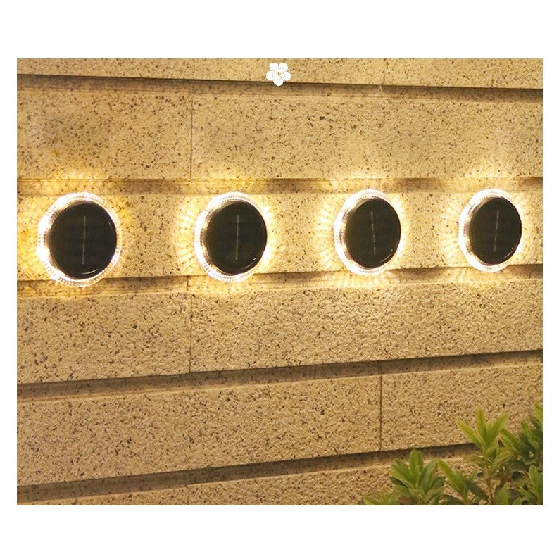 Lampa Solara LED Tip Spot pentru Gradina, 8 LED-uri cu Senzor de Lumina, IP44 Rezistenta la Apa, ABS si Policarbonat, Lumina Alba Calda, 12 x 13.5 cm, Set 4 Bucati