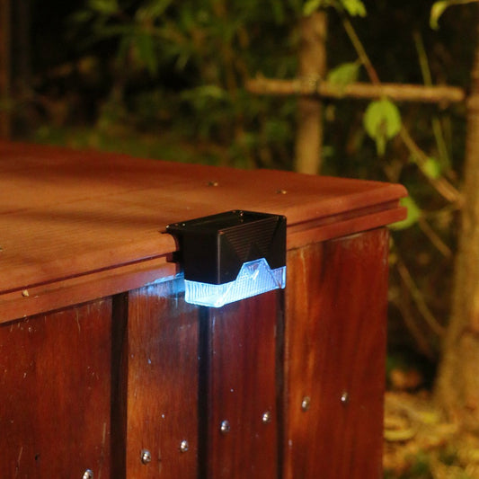 Aplica Solara LED Pentru Trepte si Gradina, Rezistenta la Apa IP65, Senzor Lumina, ABS si Policarbonat, 1.2V, 600mAh, 7.9 x 5 cm, Lumina Multicolora, Negru