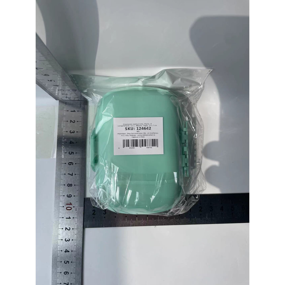 Organizator Medicamente si Vitamine, Cutie Pastile Portabila pentru Calatorii, Inchidere Etansa cu Inel Silicon, Plastic Fara BPA, 8 Compartimente, Albastru, 11 x 7 cm