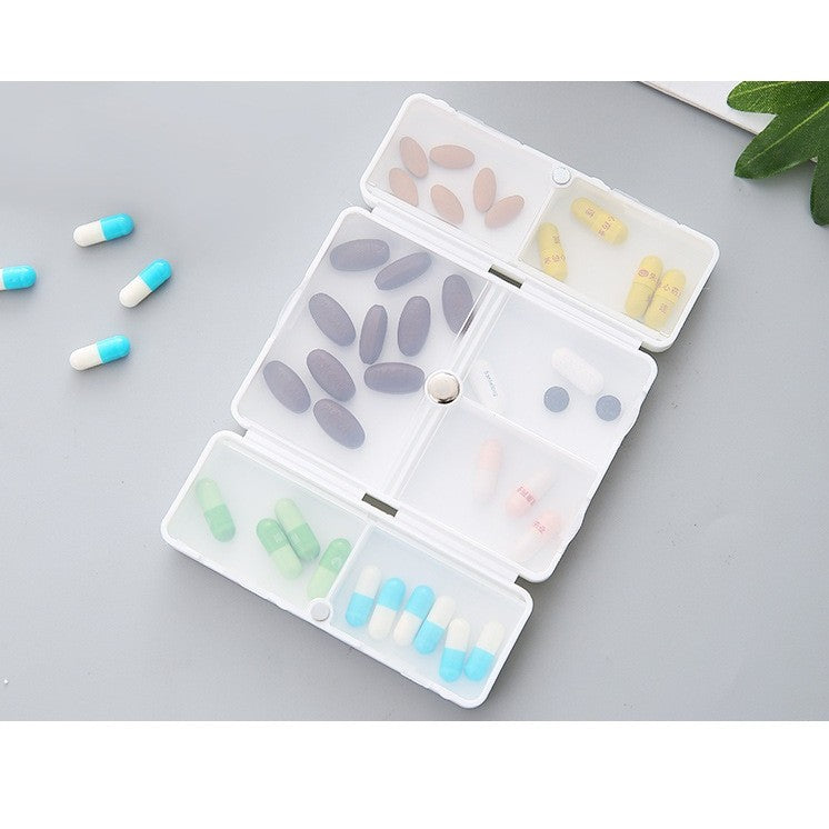 Organizator Medicamente Portabil, Cutie Depozitare Pastile Pliabila cu 7 Compartimente Sigilate, Plastic Fara BPA, Inchidere Ermetica, 10.2 x 7.2 x 2.5 cm, Alb/Verde