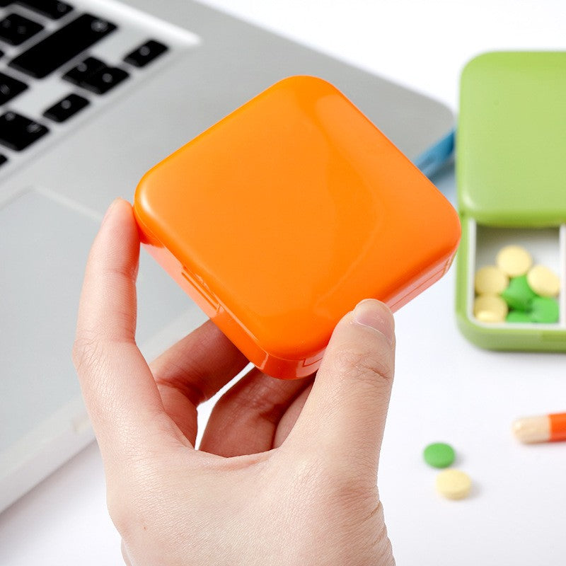 Organizator Medicamente Portabil, Cutie Pastile cu 2 Compartimente, Deschidere Glisanta cu o Mana, Plastic Fara BPA, Inchidere Etansa, 6.3x6.3x1.9 cm, Portocaliu, 2 Bucati