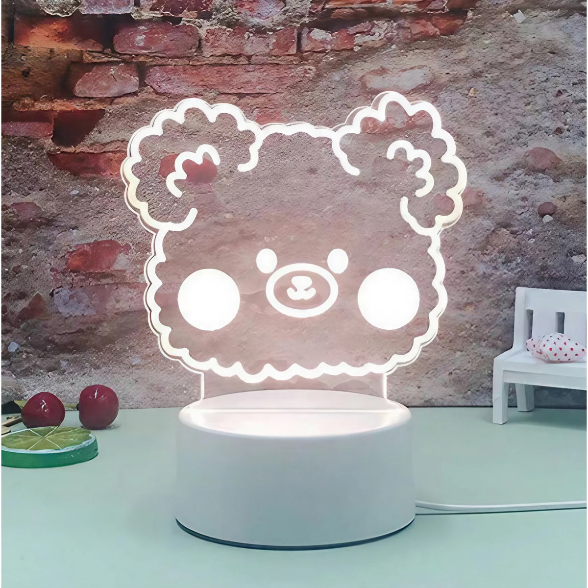 Lampa LED Decorativa 3D, Model Ursulet, Lumina Multicolora RGB, Material Acril, Alimentare USB, Alb