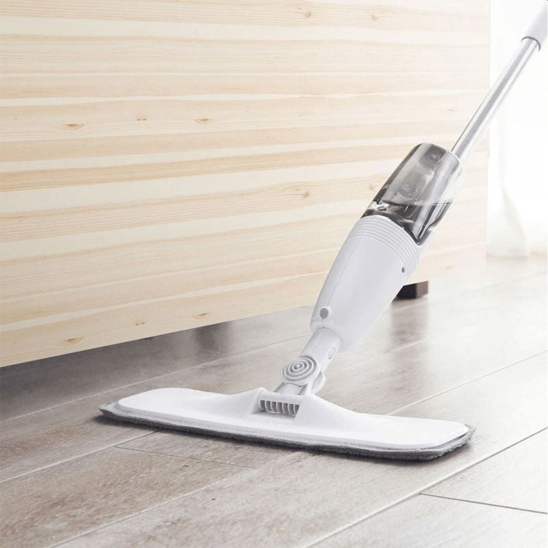 Mop Plat cu Pulverizator 2 in 1, Coada din Aluminiu si Rezerva Microfibra, Utilizare Umeda si Uscata, 125x40 cm, Alb/Negru