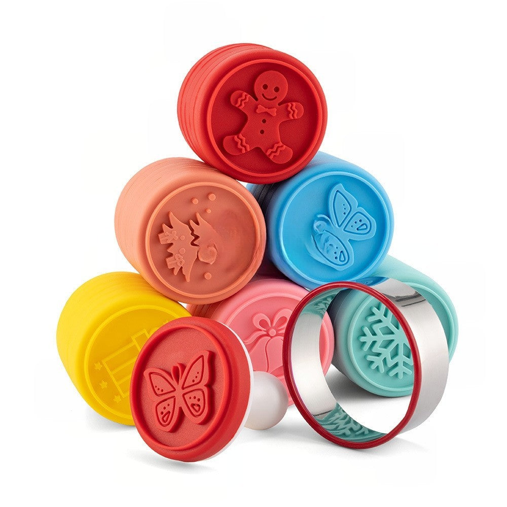 Set 6 Stampile Pentru Prajituri Si Biscuiti, Tematica Craciun, Silicon Alimentar Non-Toxic, Include Forma Taiere Aluat, Maner Ergonomic Plastic, 6 cm, Multicolor