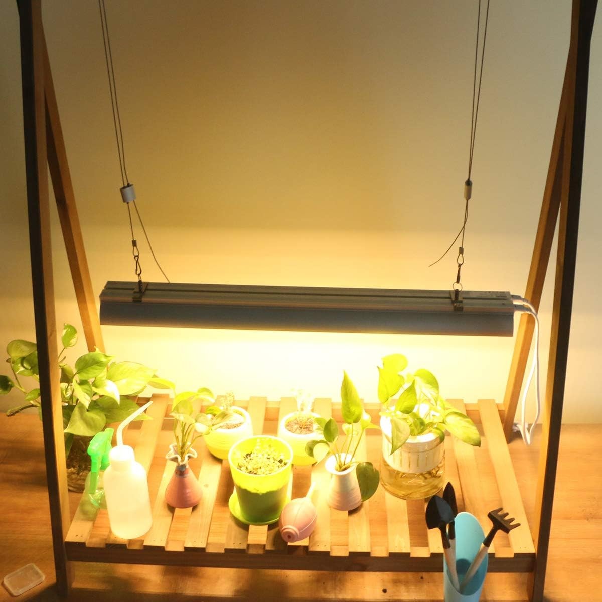 Lampa LED Dubla pentru Cresterea Plantelor, Tuburi T5 Full Spectrum, Lumina Alb Calda, Sistem de Iluminat Horticol, Durata de Viata 50.000 Ore, 50 cm