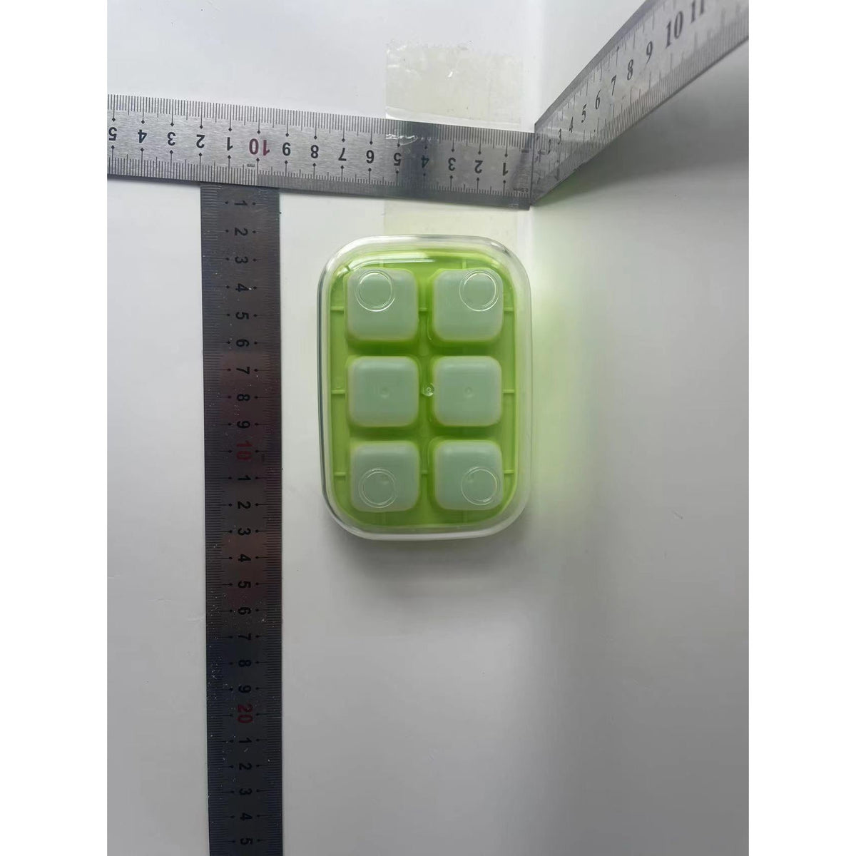 Forma pentru Gheata cu Presa si Caserola de Depozitare, Silicon Alimentar, 6 Cuburi Mari, 10.5 x 7.5 x 4.1 cm, Verde