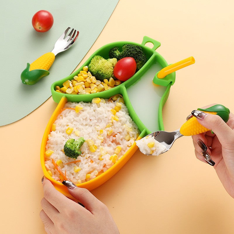 Set Diversificare Bebelusi, Farfurie Compartimentata Porumb cu Ventuza, Silicon Fara BPA, Lingurita, Furculita, Pai si Perie, 5 Piese, 23.5 x 12.5 cm, Galben