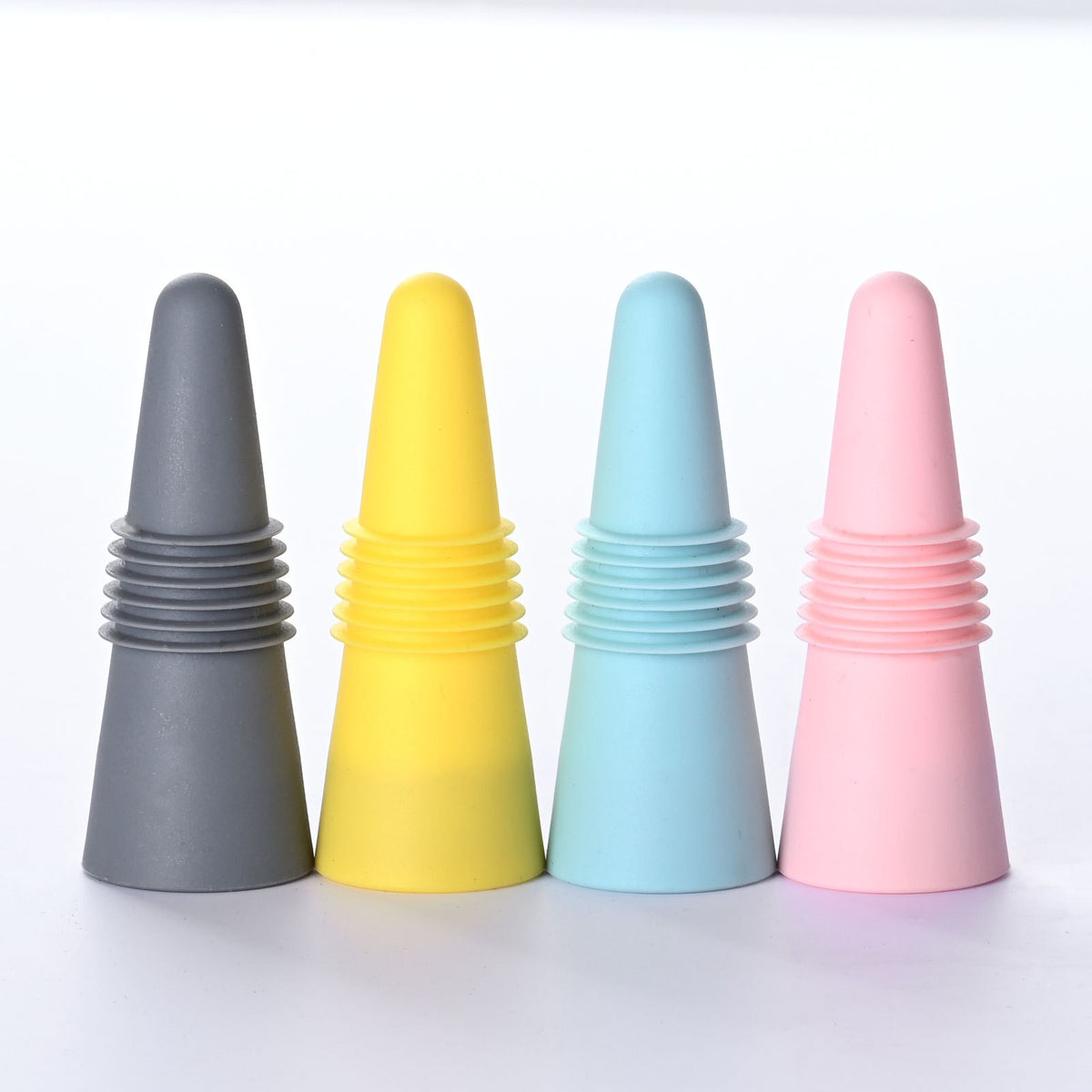 Set 4 Dopuri pentru Sticle de Vin si Bauturi, Inchidere Etansa Anti-Oxidare, Silicon Flexibil Reutilizabil, Multicolor