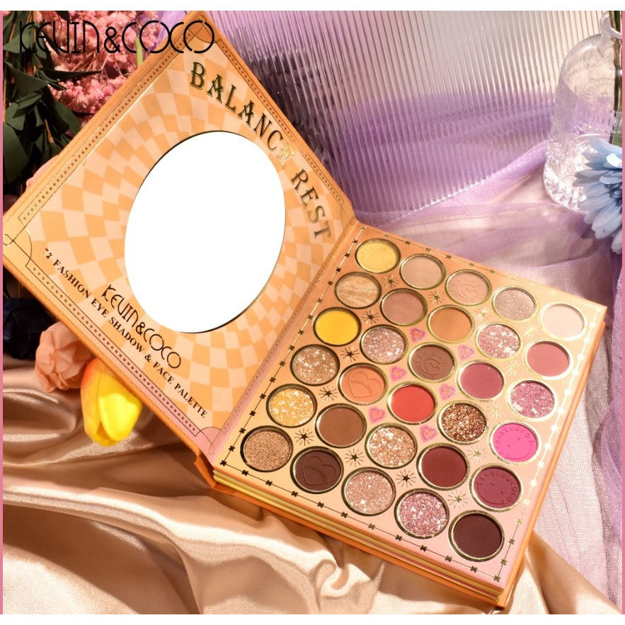 Kevin&Coco Paleta de Farduri Profesionala cu 72 Culori, Design Stil Carte pe 3 Straturi, Pudra Compacta Inclusa, Fara Sulfati, Multicolor, 14 x 14 cm, 80 g