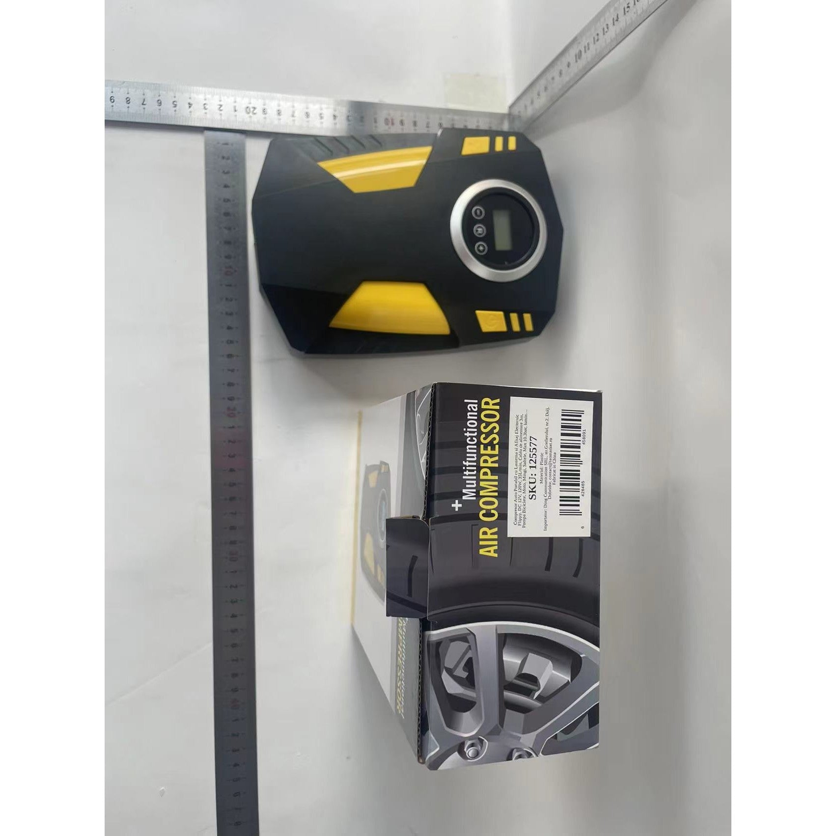 Compresor Auto Portabil cu Afisaj Electronic si Lanterna LED, Pompa Electrica 120W, 35L/min, Presiune Maxima 10.3 Bar, Alimentare DC 12V, Cablu 3m, Negru