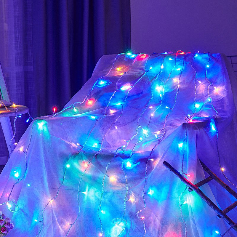 Instalatie De Craciun Tip Perdea, Alimentare Cu Baterii, 8 Jocuri De Lumini Si Telecomanda, Fir Transparent, 200 LED-uri, 2 x 2 m, Multicolor
