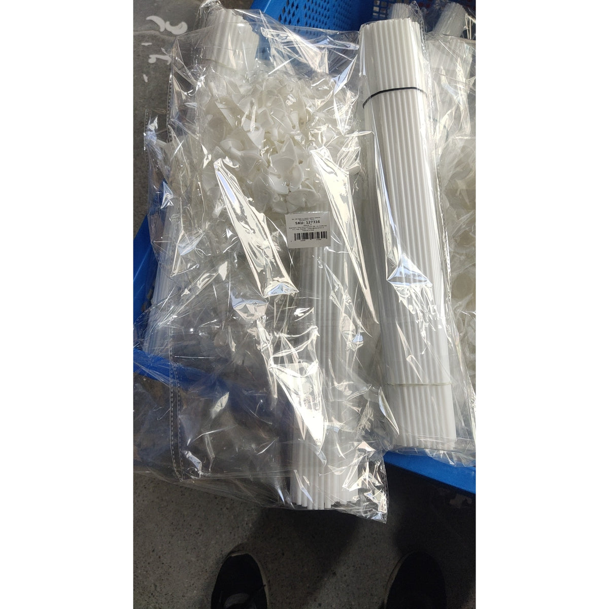 Set 100 Bete cu Rozete pentru Baloane, Suporturi Sustinere Decoratiuni, Plastic Rezistent si Reutilizabil, Lungime 40 cm, Transparent