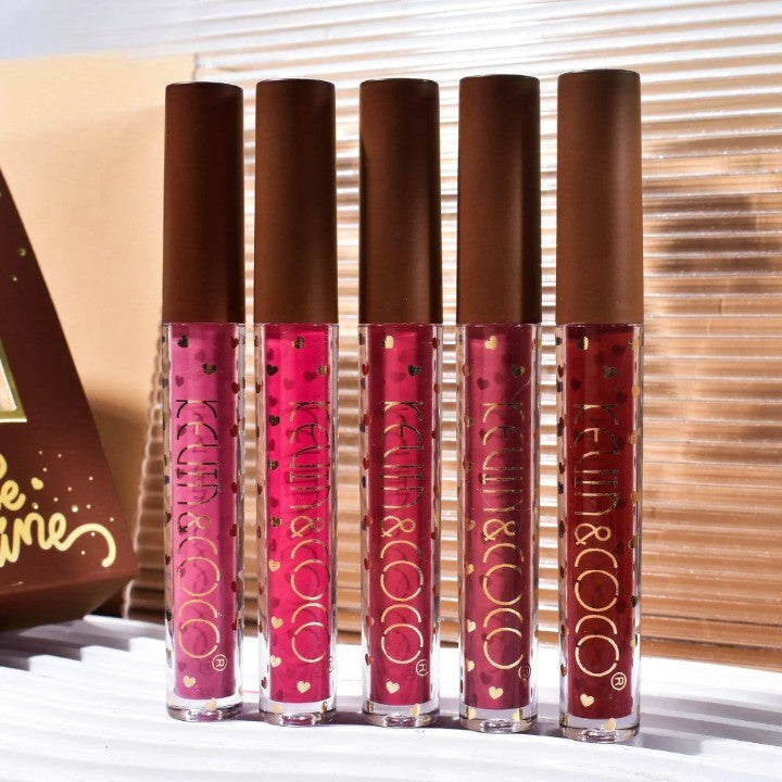 Kevin & Coco Set Rujuri de Buze Be Mine, Gloss Lichid Rezistent la Transfer, Aspect Catifelat și Lucios, Cruelty-Free, 5 Culori, Roz/Roșu, Varianta B